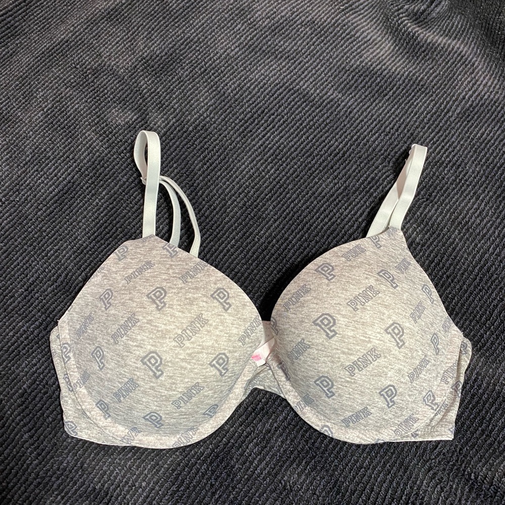 PINK Victorias Secret underwire push-up bra
